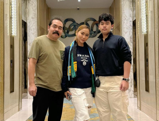 Inul Daratista Ancang-ancang Kuliahkan Anak ke Luar Negeri