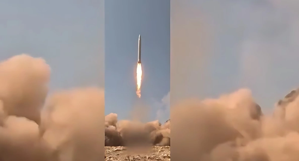 Guncang Timur Tengah, Iran Pamer Rudal Penembus Bumi Paling Mengerikan