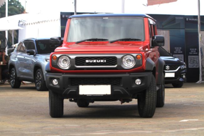 Suzuki Jimny 5 Pintu Bikin Geger, Pesanan Ditutup, Antrean Sampai 3,5 Tahun
