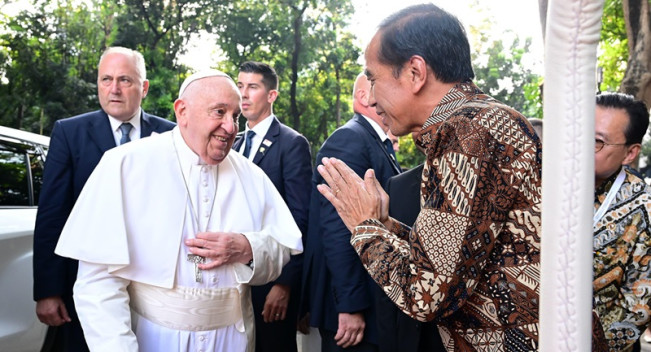 Daftar Pemimpin Dunia yang Akan Hadiri Pemakaman Paus Fransiskus, Prabowo Utus Jokowi