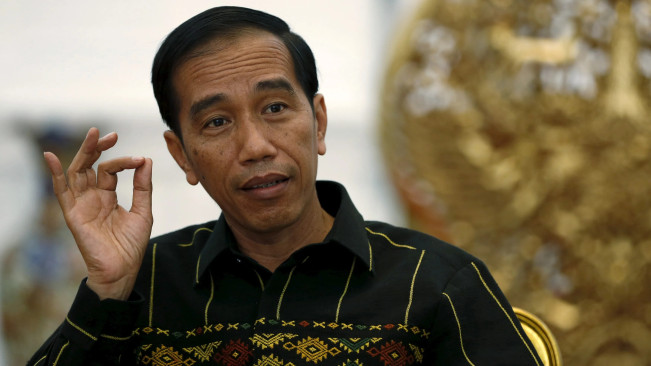 Menggelinding Bagai Bola Salju, Isu Ijazah Palsu Jokowi Kian Mencuat: Mampu Buktikan?