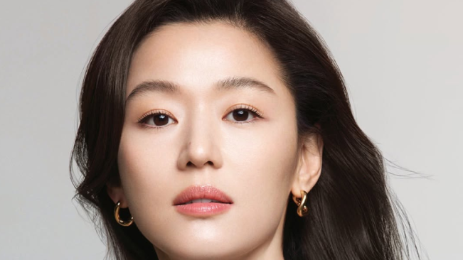 11 Tahun Berlalu, Pesona Jun Ji Hyun Tak Pernah Luntur