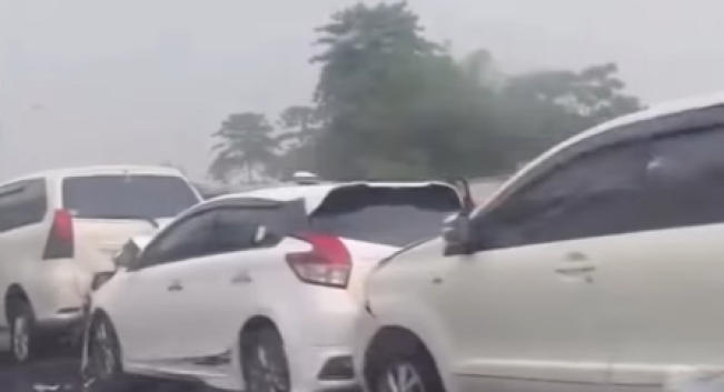 Fakta-Fakta Tabrakan Beruntun di Tol Purbaleunyi Hari Ini