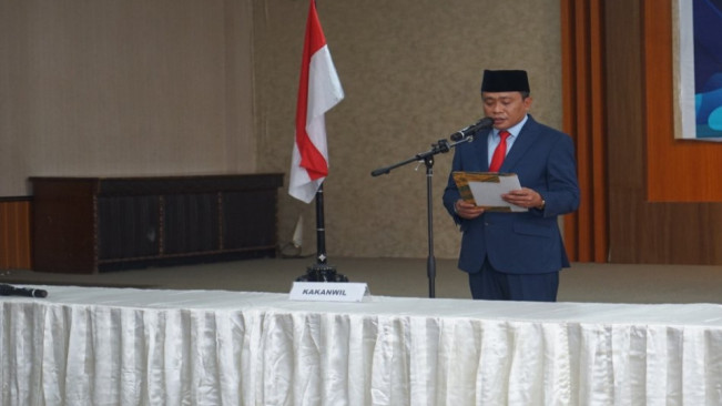 Utang Rp 1,5 Miliar, Ini Rincian Harta Zamroni Aziz Viral Lempar Mikrofon Saat Lantik Pejabat