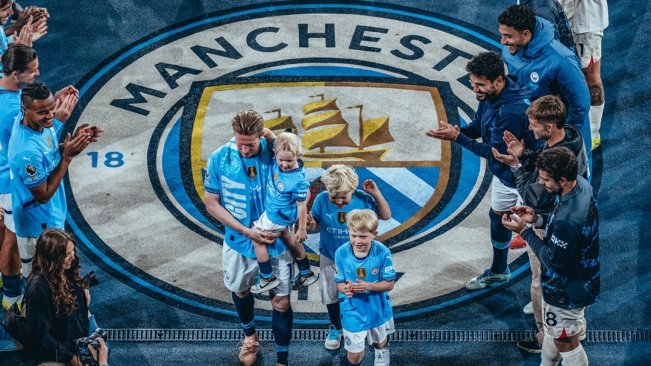 Perpisahan Kevin De Bruyne. (mancity)