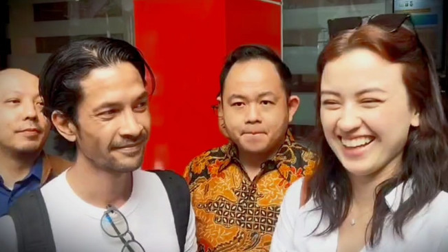 Kimberly Rider dan Edward Akbar Islah: Mobil Sepakat Dijual, Rumah Dibagi Dua