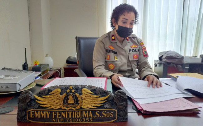 Bripda RRN Tewas di Rumah Komandan, Besaran Gaji Kompol Emmy Fenitiruma Terungkap