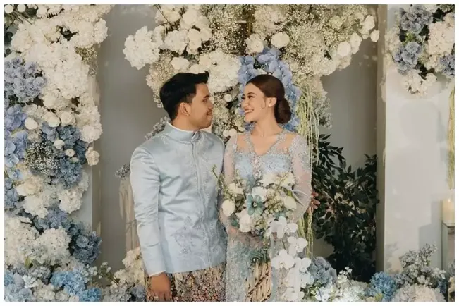 Netizen Bandingkan Lamaran Thariq dan Atta: Penting Banget Bahas Haji?