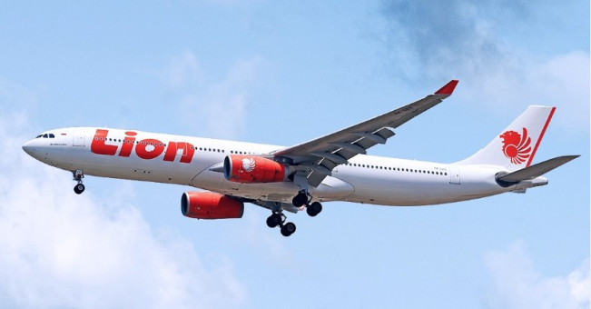 Viral! Penumpang Lion Air Histeris Karena Kehilangan Emas di Bandara, Begini Kronologinya