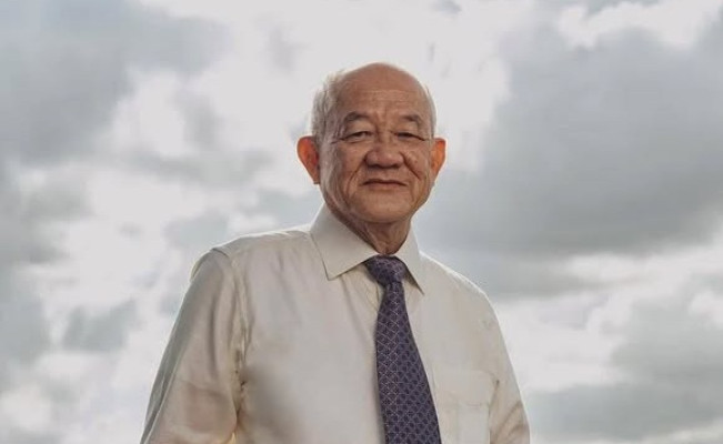 Profil dan Agama Low Tuck Kwong, Orang Terkaya di Indonesia