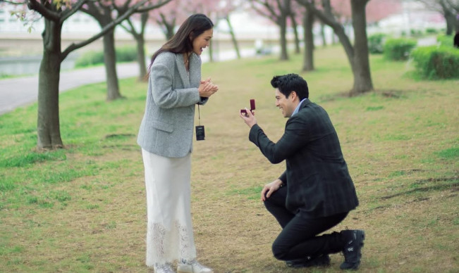 15 Menit Lagi, Live Streaming Pernikahan Luna Maya dan Maxime Bouttier Dimulai