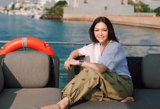 Tengilnya Irwan Mussry, Gelendotan ke Maia Estianty di Tengah Danau: Awas Nyemplung!