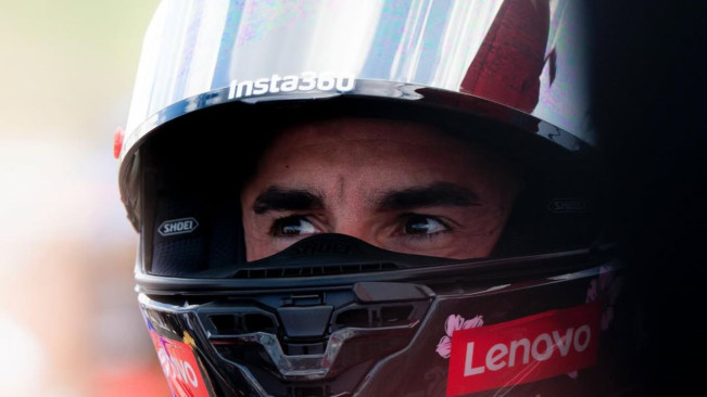Manuvernya Membahayakan, Marc Marquez Sambangi Paddock Yamaha: Saya Minta Maaf ke Rins