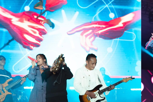 Aksi Panggung Dennis Talakua dan Marion Jola (instagram/@lalamarionj)