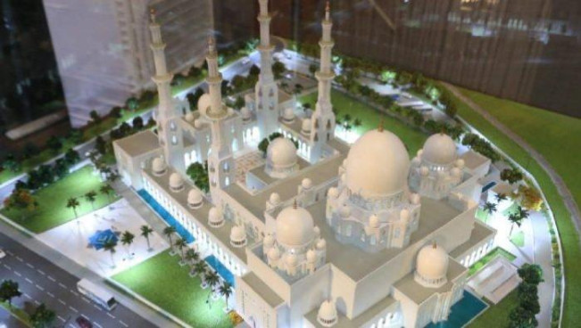 Presiden Jokowi Resmikan Masjid Pemberian Presiden Uni Emirat Arab