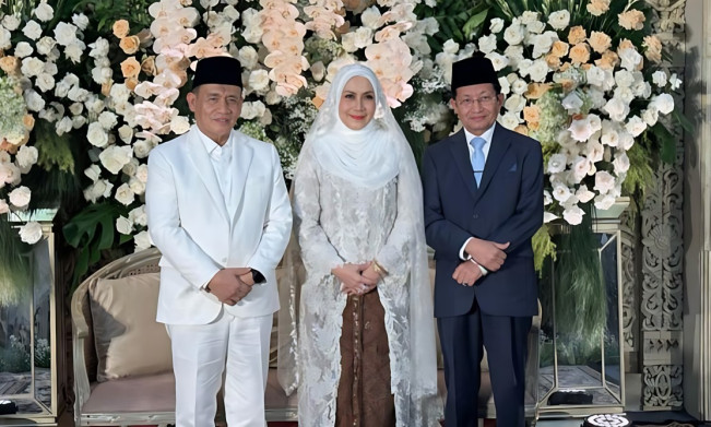 Maya Suhasni Siregar Anak Siapa? Punya Darah Batak-Minang Jadi Istri Wamenag Romo Syafii