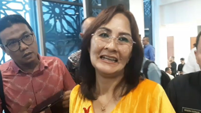 Klarifikasi Lengkap Megawati Zebua Cekik Pramugari Wings Air: Demi Tuhan....