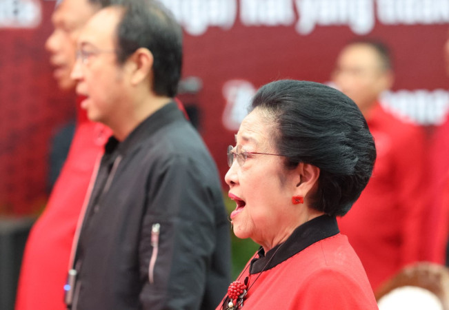 Megawati Soekarnoputri Sebut Hasto Kristiyanto Cengeng: Masih Kuat To?