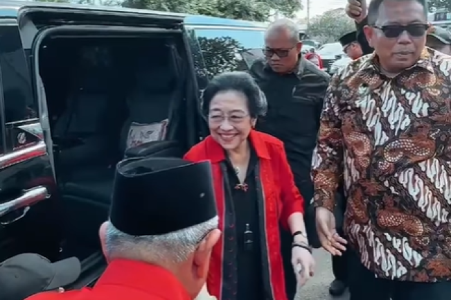 Harlah Bung Karno, Megawati Ziarah ke Blitar, Risma hingga Pramono Anung Turut Hadir