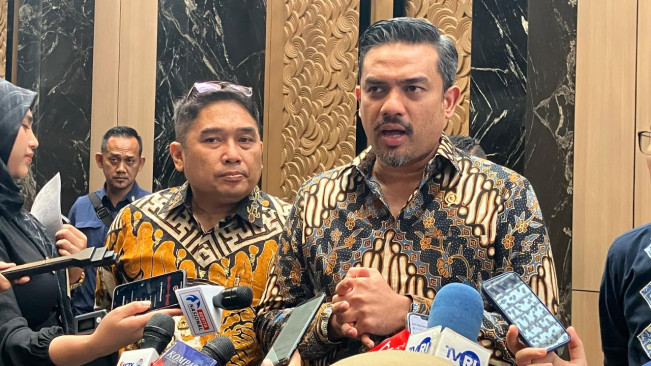 Datangi KPK, Menteri UMKM Maman Abdurrahman Tegaskan Istrinya Pergi ke Eropa Pakai Dana Pribadi
