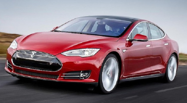 Sebabkan Seorang Nenek Meninggal Dunia di Florida, Tesla pun Dituntut
