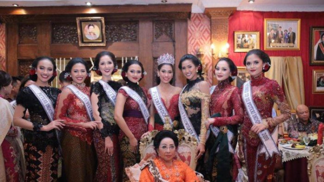 Pendiri Mustika Ratu Mooryati Soedibyo Tutup Usia