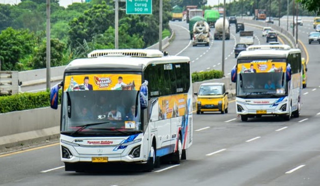 Bolehkan Membatalkan Puasa saat Mudik Lebaran? Begini Penjelasan Buya Yahya