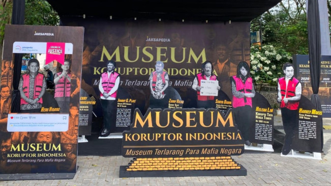 Viral di X! Fakultas Hukum UGM Bikin Museum Koruptor