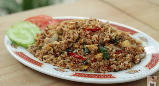 Resep Nasi Goreng Kornet ala Chef Devina, Cocok Banget Bekal Senin Pagi