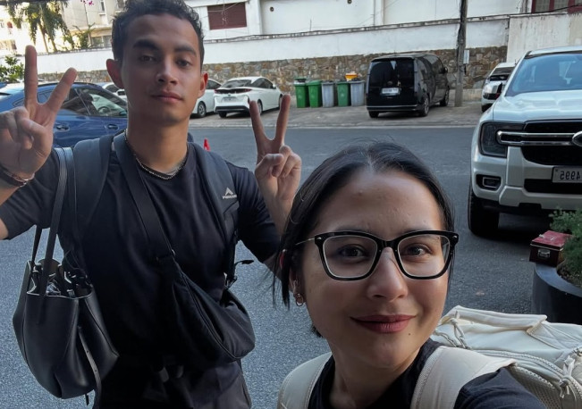 Omara Esteghlal Minder Dekati Prilly Latuconsina, Pendam Rasa 13 Tahun