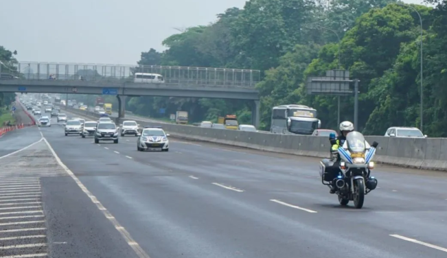 Arus Mudik 2025: One Way Diperpanjang dari KM 189-210 Tol Palimanan-Kanci