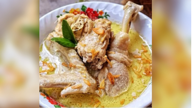 Bikin Ngiler! Ini Resep Opor Ayam Lezat untuk Lebaran 2025