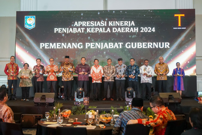 Pj Gubernur Sumut Agus Fatoni Sabet 2 Penghargaan Kinerja Terbaik