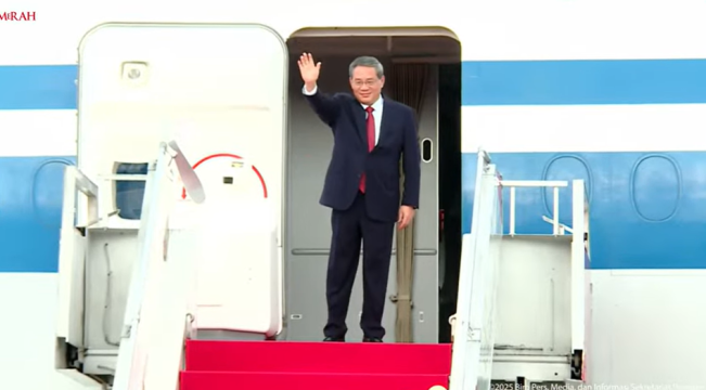 PM China Li Qiang tiba di Indonesia. [YouTube Setpres RI]