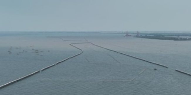 Bikin Heboh! Fakta-Fakta Pagar Laut 30 Km Misterius di Tangerang