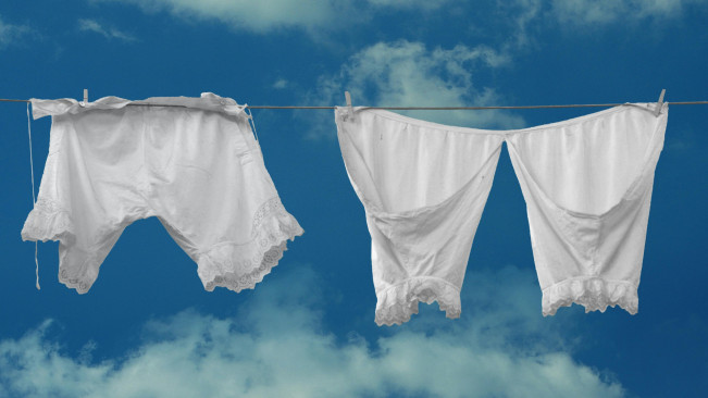 Oknum Agus Berulah Lagi, Sekarang Keciduk Warga Curi Celana Dalam Perempuan