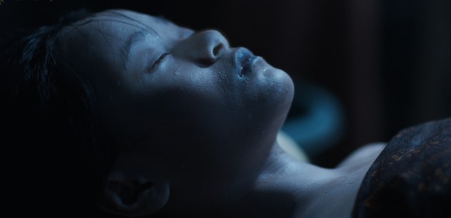 Firzanah Alya Berbaring di Tempat Pemandian Jenazah, Dibalut Kain Kafan