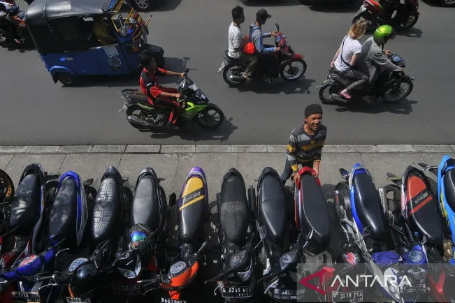 Dishub Jakarta akan Bentuk Tim untuk Berantas Juru Parkir Liar
