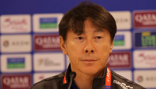 Shin Tae-yong Pastikan Maarten Paes Tempur Lawan Bahrain