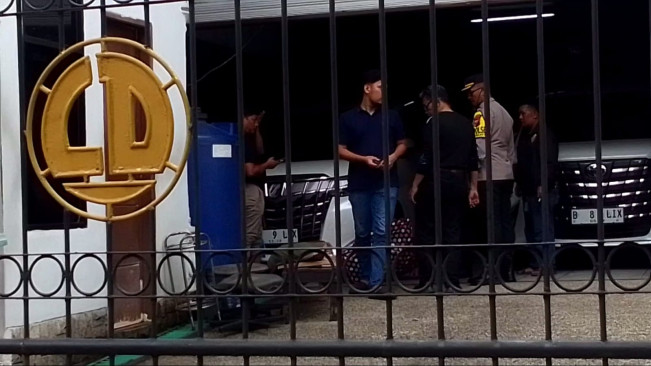6 Fakta Satpam Rumah Mewah di Bogor Dibunuh Anak Majikan, Pelaku Diantar Ibu Serahkan Diri ke Polisi