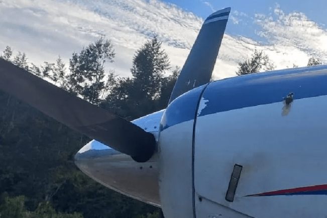 Pesawat Asian One Dilaporkan Ditembak KKB di Beoga
