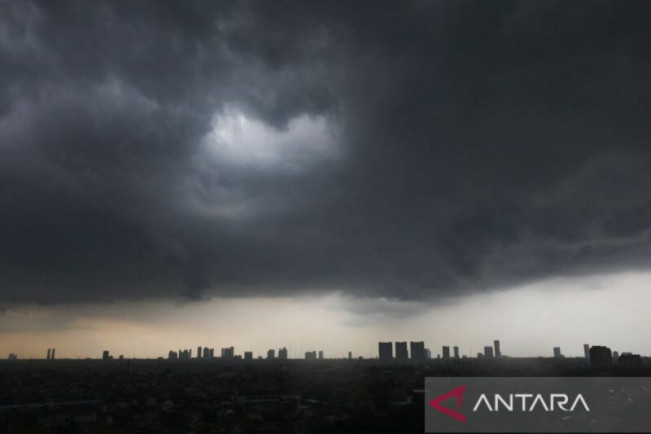 Dear Warga Jakarta! Sedia Payung Sebelum Hujan, Ini Prediksi Cuaca Hari Ini