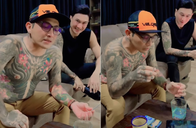 Kades Hoho Alkaf Nekat Buka Baju Pamer Tato di Sekujur Badan, Anji Mesem-mesem