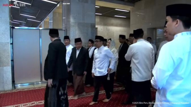 Presiden Prabowo Subianto Saat Tiba di Masjid Istiqlal (YouTube Sekretariat Presiden)