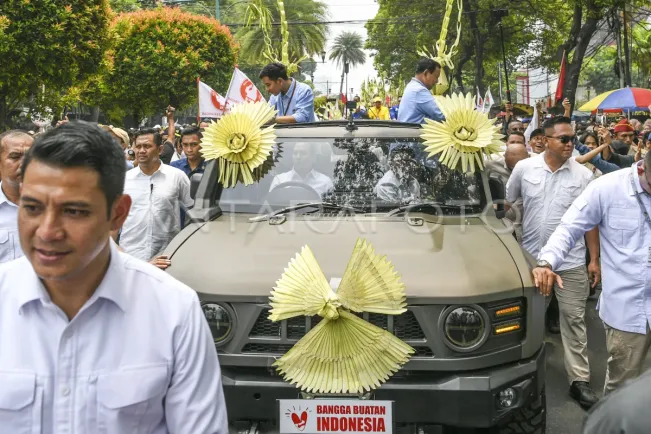 Pindad Maung Curi Perhatian saat Prabowo-Gibran Pakai ke KPU