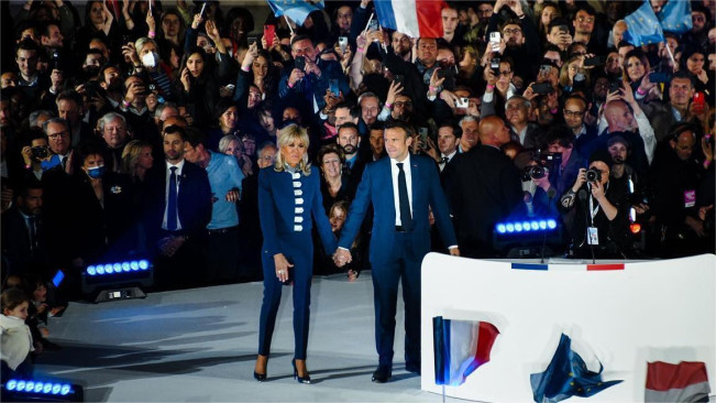 Istri Presiden Prancis Brigitte Macron Bakal Buktikan Dirinya Perempuan Tulen di Pengadilan