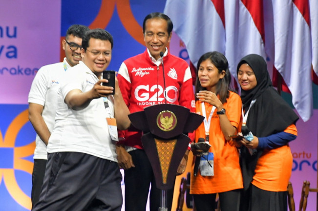 Survei Polmatrix: 77,8 Persen Publik Puas terhadap Kinerja Jokowi