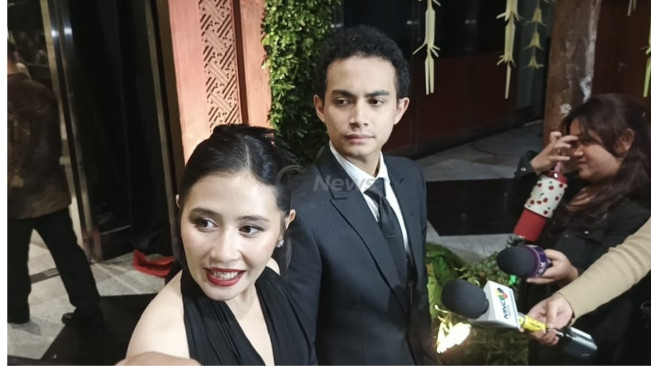Datang dengan Pacar ke Ngunduh Mantu Al Ghazali, Prilly Latuconsina Segera Menyusul Menikah?