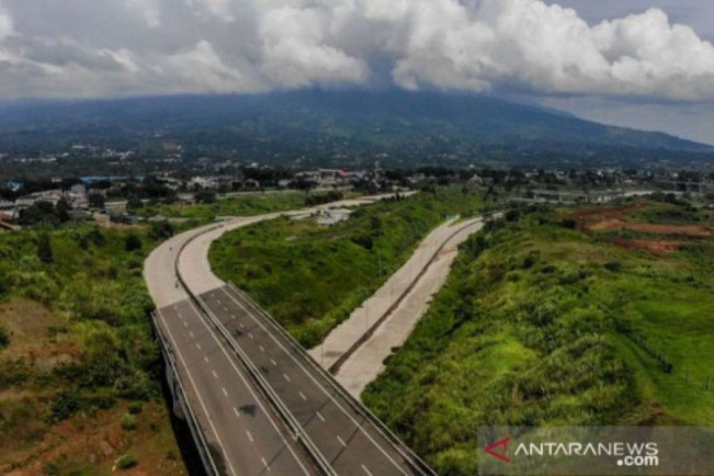 Tol Bocimi Longsor, Lalin ke Jakarta Dialihkan