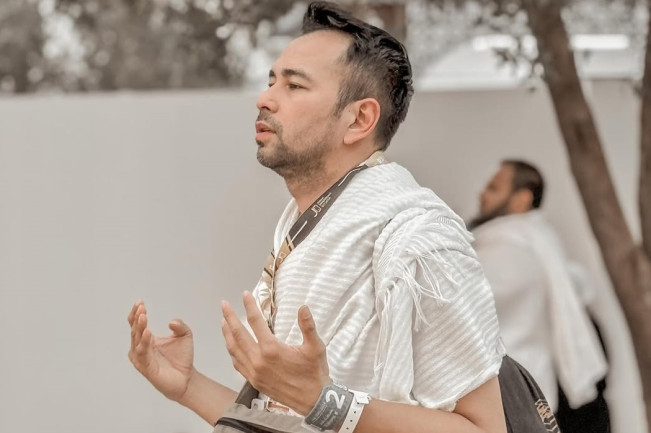 Raffi Ahmad Ongkosi Manajer Naik Haji